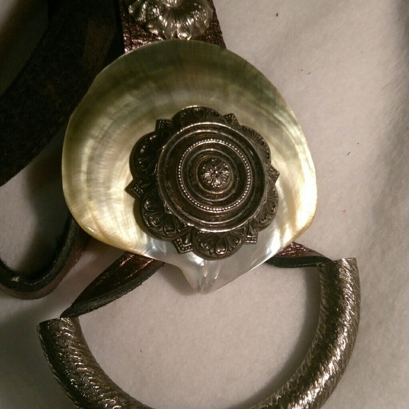 Vintage Seashell metallic belt - Picture 3 of 5